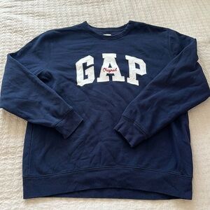 Oversized gap crew neck